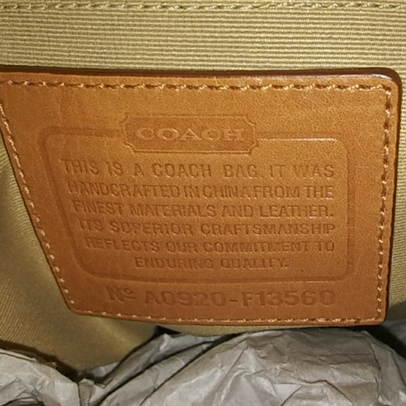 Purse - Picture 2 of 2